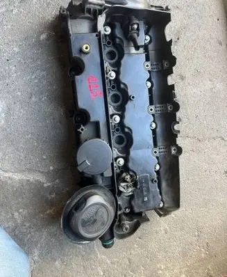 BMW 5 E60 E61 Rocker cam cover 7797613