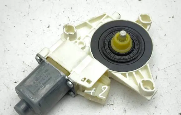 Mercedes-Benz GLK (X204) Rear door window regulator motor A2048200642 961108100