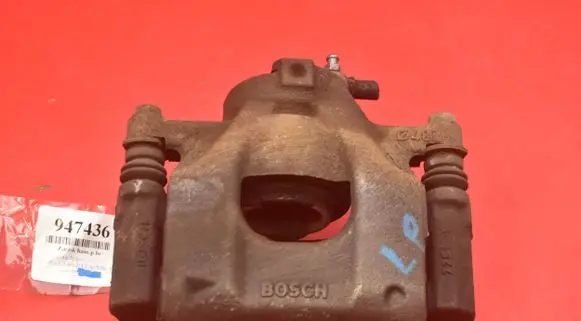 Toyota Aygo AB10 Front brake caliper