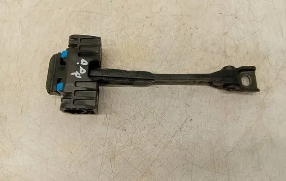 Audi A4 S4 B8 8K Front door check strap stopper 8K0837249C