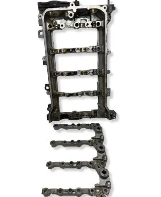 Toyota Avensis T270 Camshaft holder A2ZR 2ZR