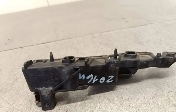 Audi A6 S6 C7 4G Front bumper mounting bracket 