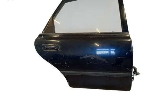Rear door