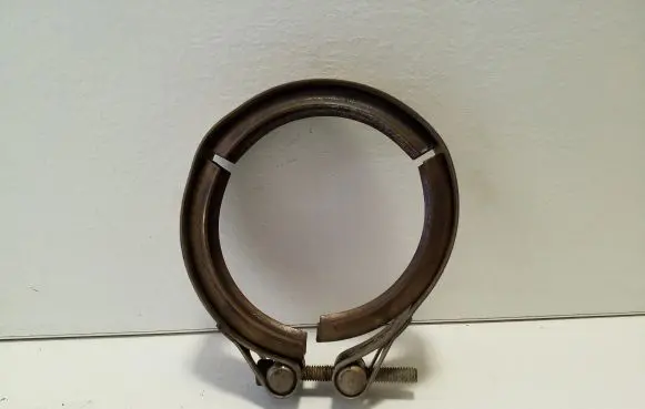 Volkswagen Amarok Muffler pipe connector clamp 2H0253725