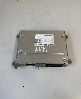 Mercedes-Benz E W211 Bluetooth control unit module A2118701885 DM60268024