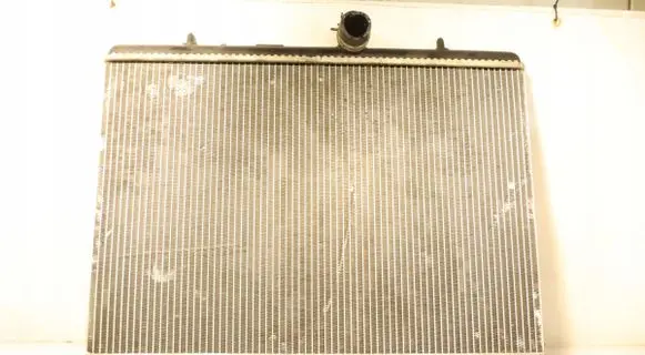 Citroen C4 II Coolant radiator 961746Q
