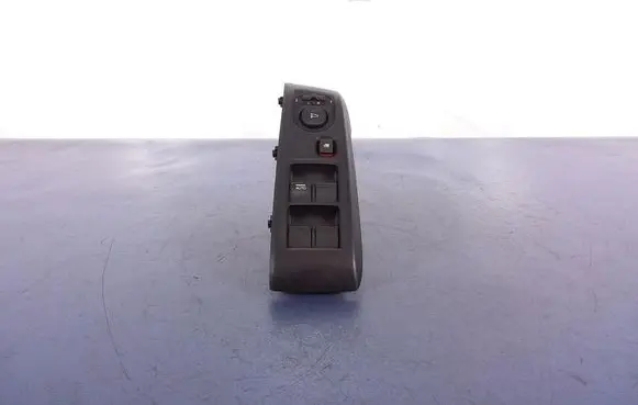 Honda City Electric window control switch M38467