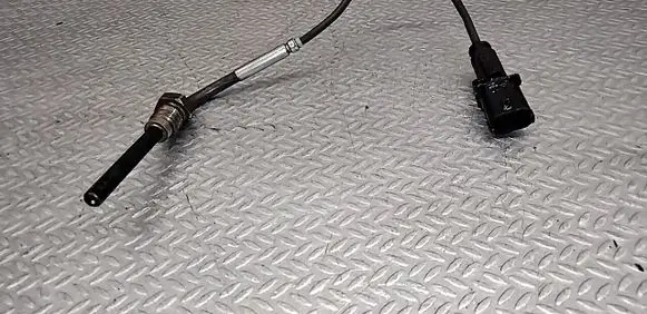 Opel Insignia A Exhaust gas temperature sensor 55566185