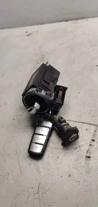 Volkswagen PASSAT B6 Ignition lock 3c0905843r