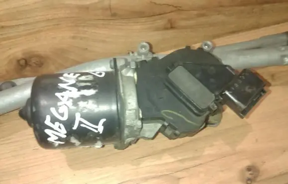 Renault Megane II Wiper motor