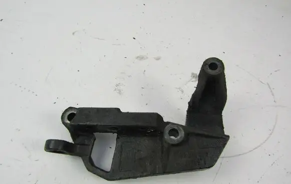 Opel Astra G Engine mounting bracket 90538558