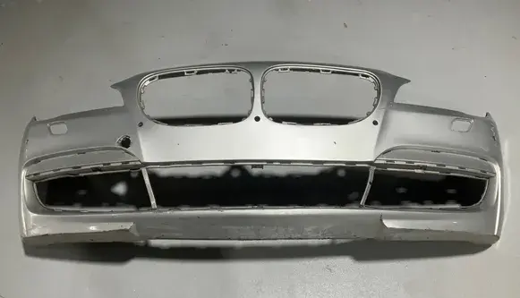 BMW 7 F01 F02 F03 F04 Front bumper 8049635 8049639 8049637