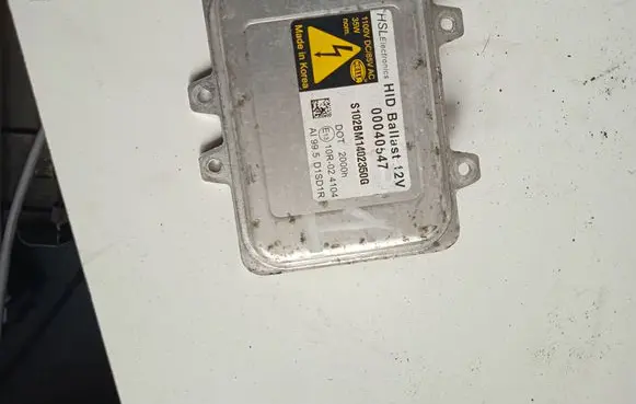 Headlight ballast module Xenon