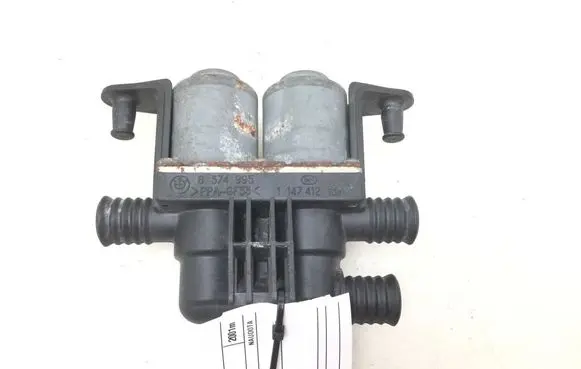 BMW X5 E53 Coolant heater control valve 8374995