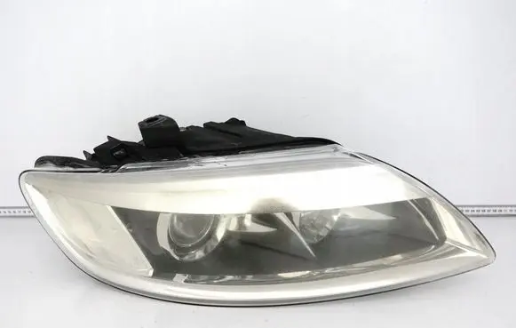 Audi Q7 4L Headlight/headlamp