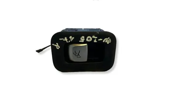 Mercedes-Benz C W205 Tailgate opening switch A2229052303 161359051
