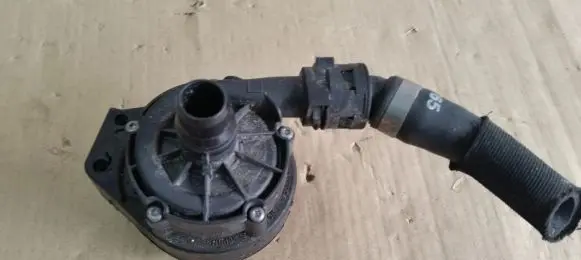 Peugeot 208 Electric auxiliary coolant/water pump 0392024023