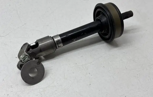 Toyota Land Cruiser (J150) Steering column universal joint
