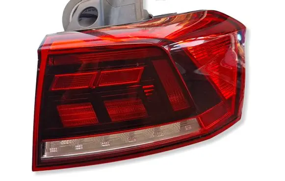 Volkswagen PASSAT B8 Rear/tail lights 3G9945096J