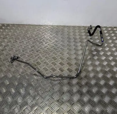 Porsche Macan (95B) Oil cooling pipe 95B317825E L31722AB