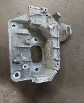 Nissan Note (E11) Gearbox mounting bracket 11254ax600