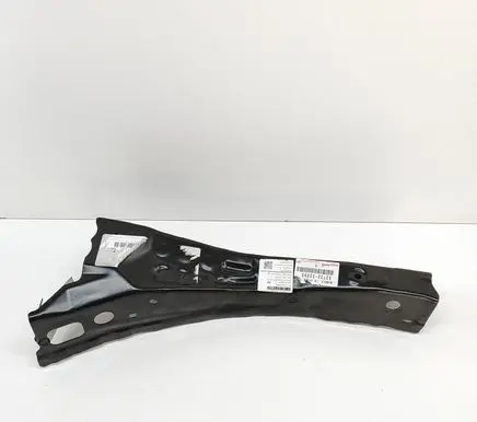Toyota Camry Other body part 5373233090