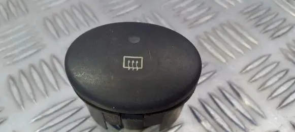 Windscreen/window heater switch
