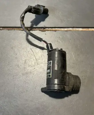 Hyundai Santa Fe Windscreen/windshield washer pump 98510H1000