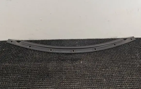 BMW Z4 E85 E86 Front bumper mounting bracket 