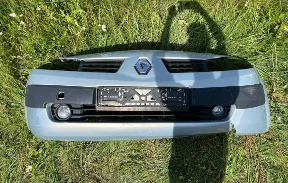 Renault Megane II Front bumper 8200142000 8200142001 431684