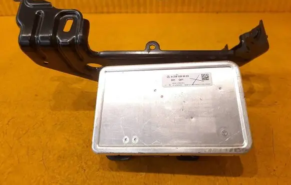 Mercedes-Benz C W206 Air conditioning (A/C) compressor (pump) 063337981C A2069010808