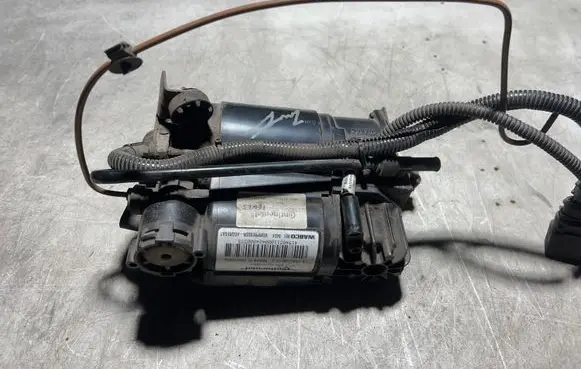 Audi A6 Allroad C5 Air suspension compressor 15155000102