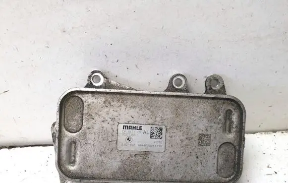 BMW 5 F10 F11 Oil filter mounting bracket 8507627