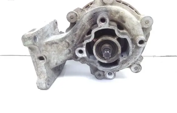 Ford Mondeo Mk III Water pump XS7Q8A578AE