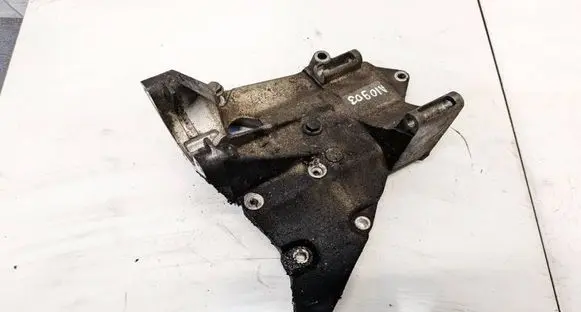 Ford Focus Engine mounting bracket 4M5Q10239CC