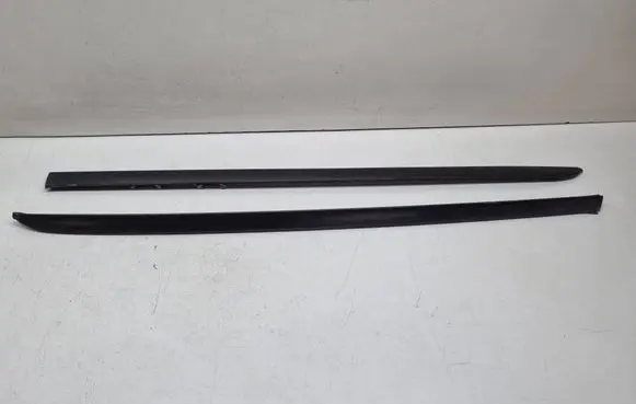BMW 5 E60 E61 Windshield trim