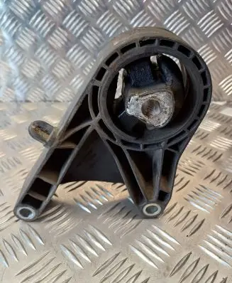 Opel Insignia A Engine mount bracket 230005 PA64GF50