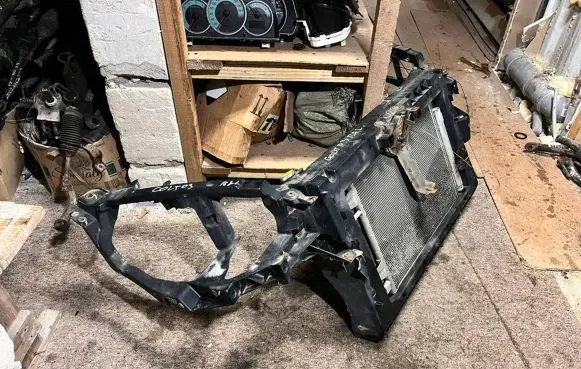 Mitsubishi Colt Electric engine pre-heating system (optional) 