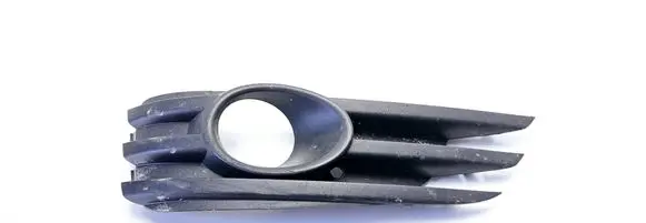 Opel Vectra C Front fog light trim/grill 13182924