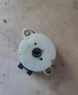 Volvo S60 Ignition lock contact 8646228