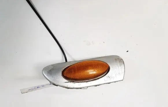 Opel Vectra B Front fender indicator light