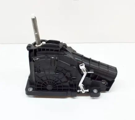 Volvo XC60 Gear shifter/selector 32240585 P32240585