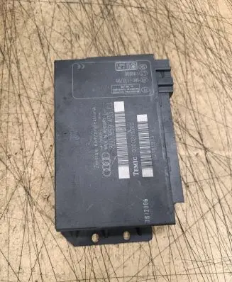 Audi A4 S4 B7 8E 8H Comfort/convenience module 8E0959433CJ