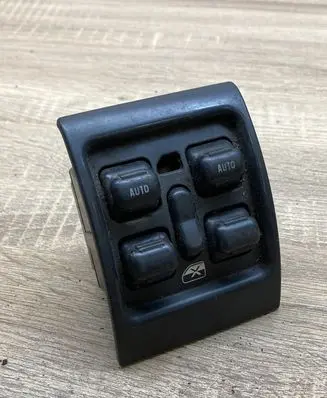 Chrysler PT Cruiser Electric window control switch 0UK931DVAB 3024840181