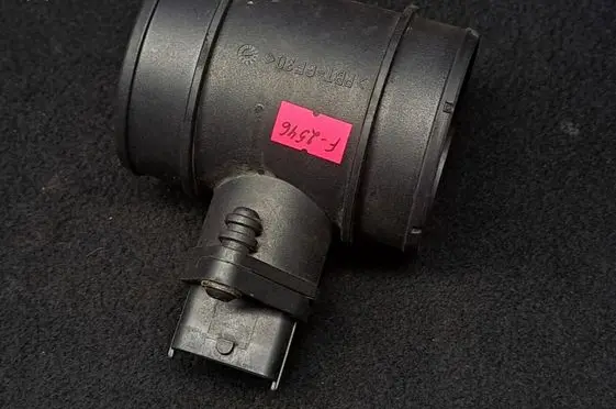 Hyundai Tucson JM Mass air flow meter 0281002600 2816427900