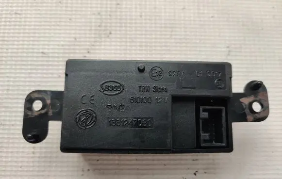 Fiat Ducato Antenna control unit 1331247080