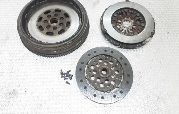 Renault Espace - Grand espace IV Clutch set kit 8200223932 8200321039