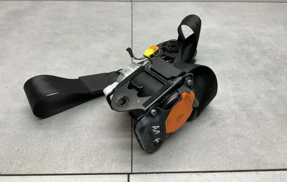Audi A1 Front seatbelt 8X3857705C