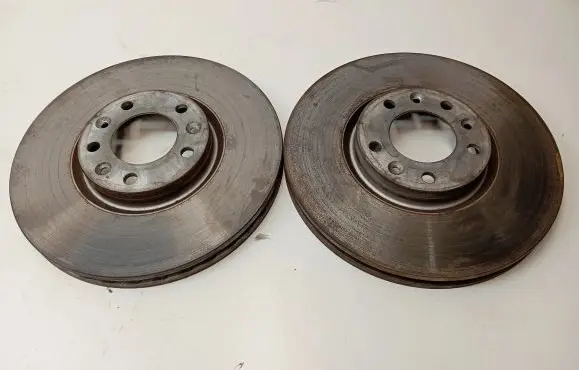Peugeot 5008 II Front brake disc 0986479A89