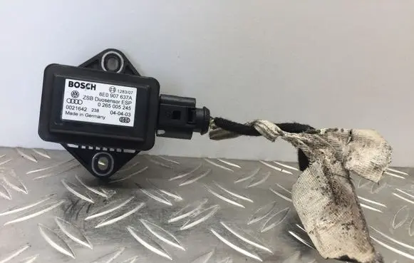 Audi A8 S8 D3 4E ESP acceleration yaw rate sensor 8E0907637A 8E0907637 0265005245